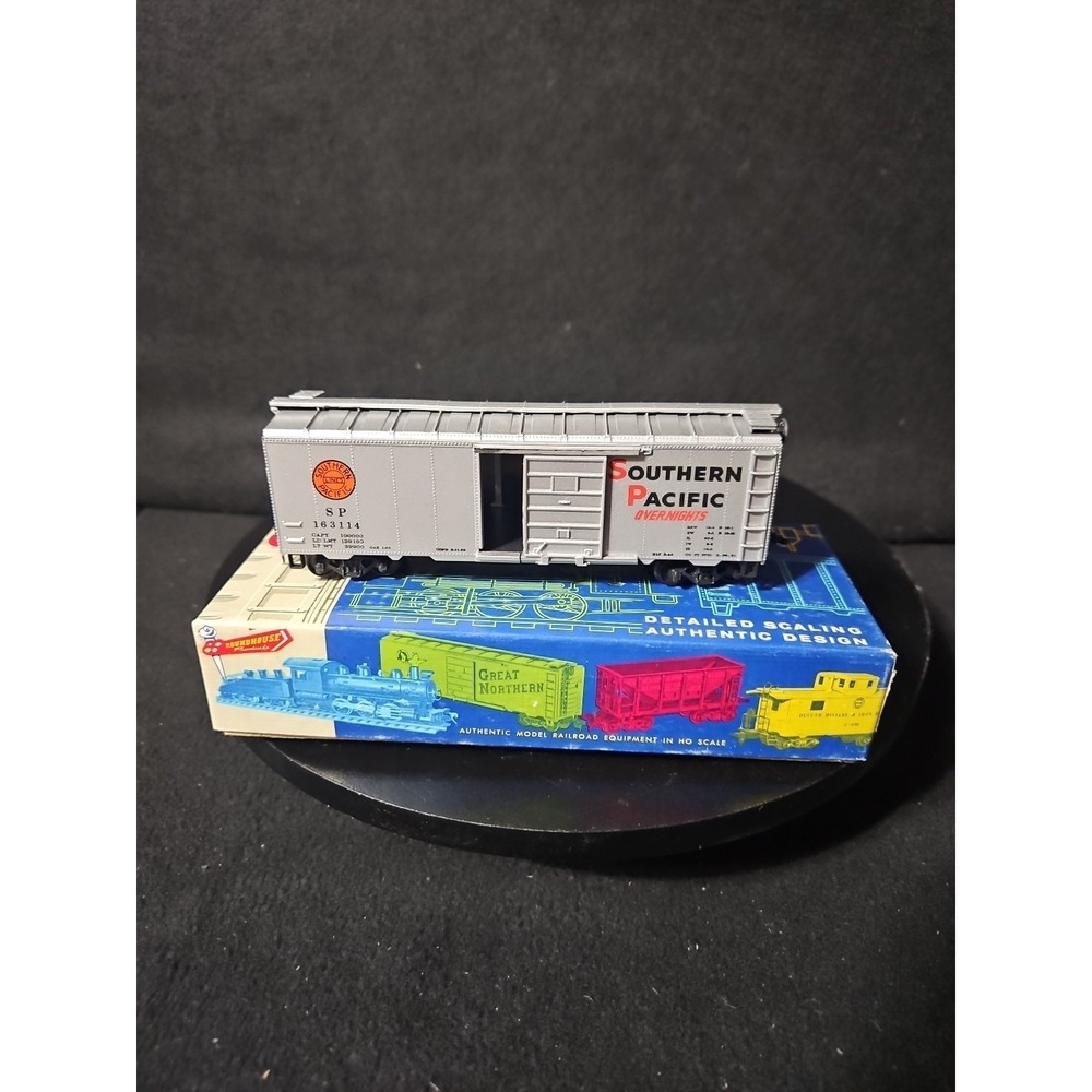Roundhouse 40' Southern Pacific Scale‎ H.O Boc Car